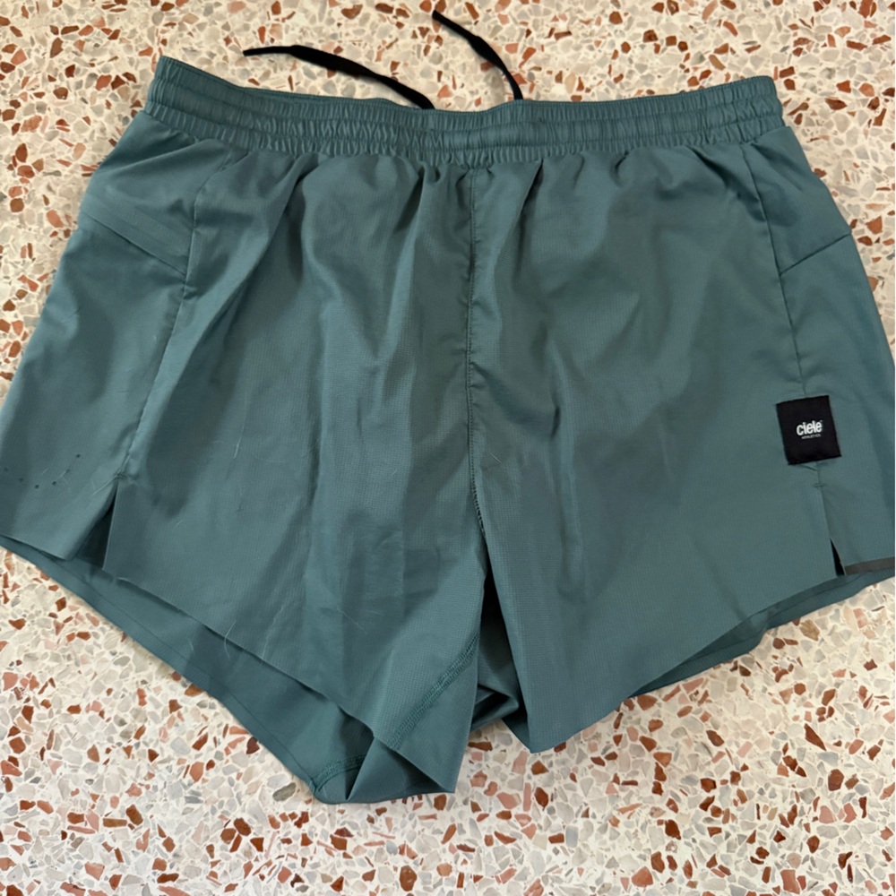 Ciele running shorts teal